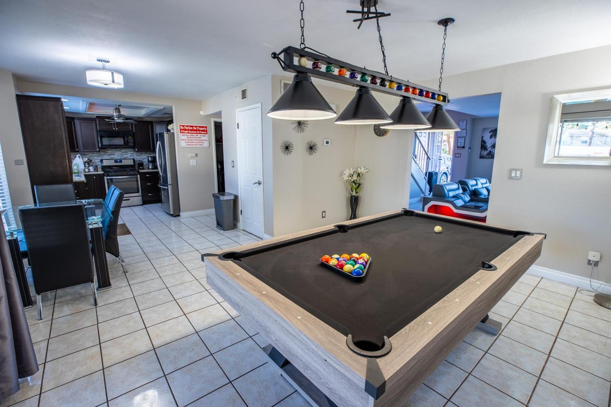 1800 Sqft House W/Heated Pool Spa 13Min From Strip Villa Las Vegas Kültér fotó